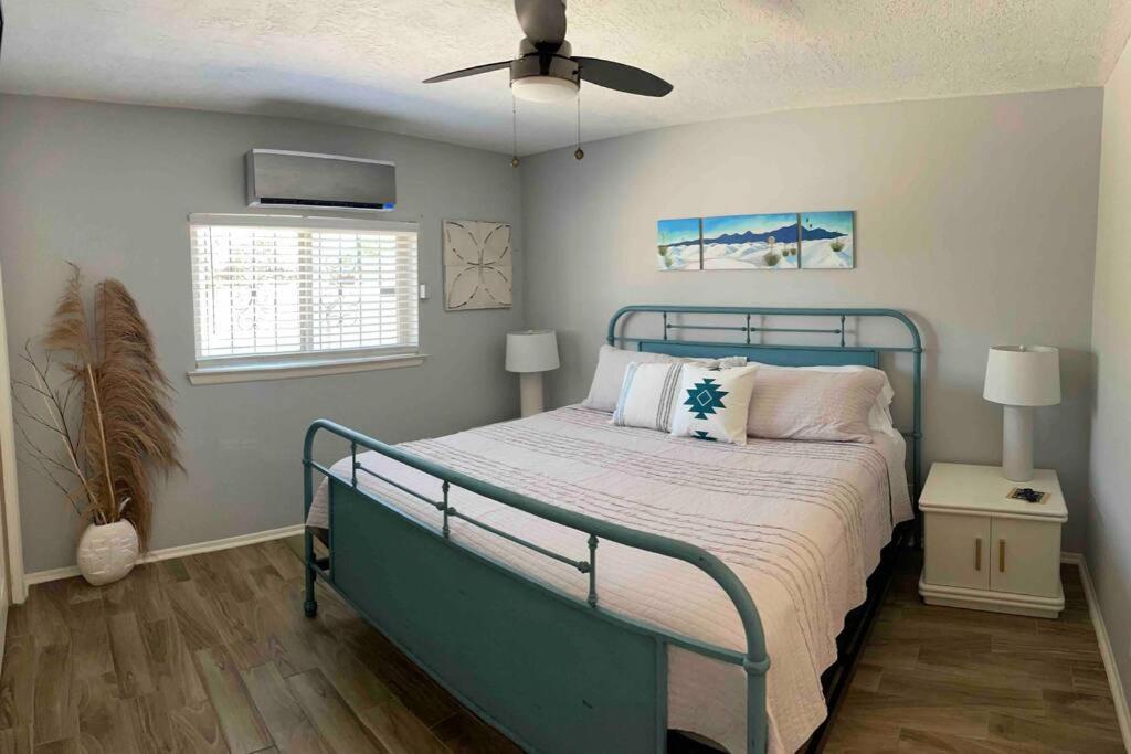 Comfy, Contemporary Quiet Retreat Vacation Home With Views Albuquerque Ngoại thất bức ảnh