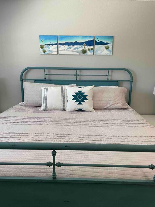 Comfy, Contemporary Quiet Retreat Vacation Home With Views Albuquerque Ngoại thất bức ảnh